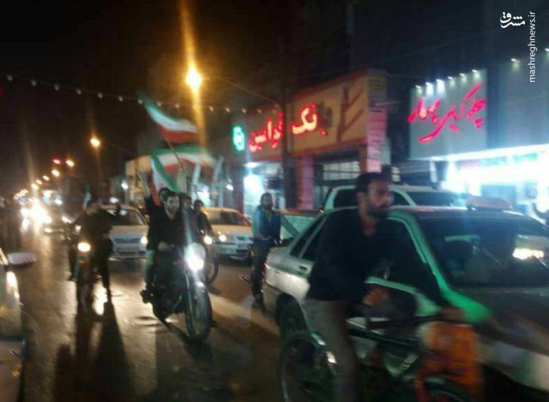گزارش تصویری/ جشن شبانه مردم اهواز پس گوشمالی داعش