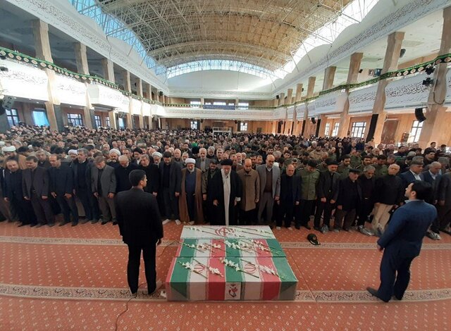 پیکر سه جان‌باخته سانحه هوایی در گرگان تشییع شد