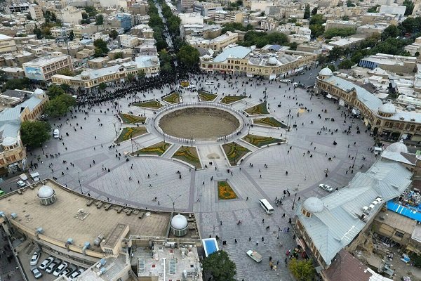 گودالی که در قلب همدان جا خوش کرده است/ موزهای همچنان روی کاغذ