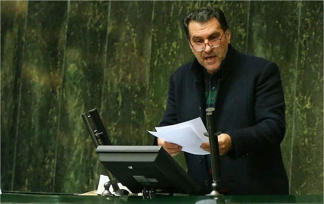 ادیانی: افزایش قیمت کالاهای اساسی از سوی رئیس جمهور کنترل شود