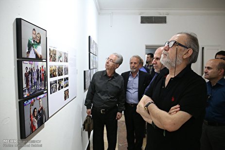 گزارش تصویری: افتتاح نمایشگاه سومین دوره نشان عکس سال مطبوعاتی ایران