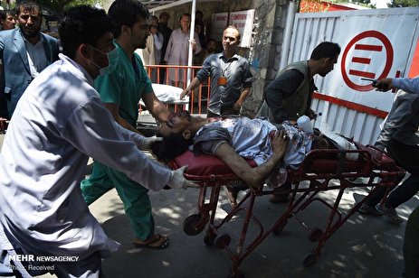گزارش تصویری: بیش از ۱۰۰ کشته و زخمی در انفجارهای کابل