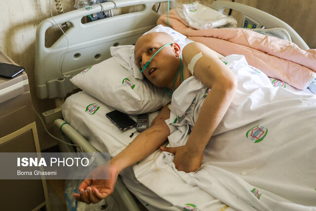 من مهدی شادمانیام! شکر خدا سرطان دارم من مهدی شادمانیام! شکر خدا سرطان دارم