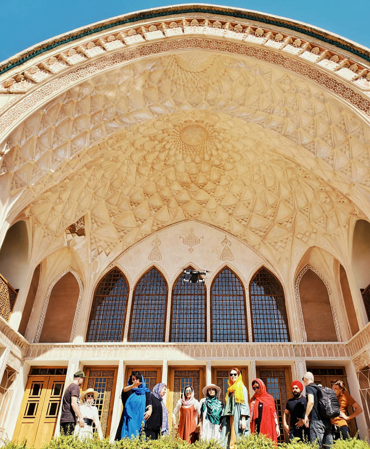 رونق دادن به صنعت گردشگری ایران