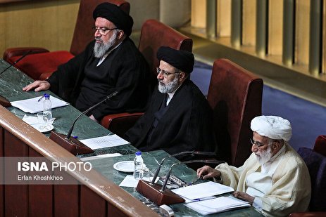 گزارش تصویری: اختتامیه هفتمین اجلاسیه دوره پنجم مجلس خبرگان رهبری