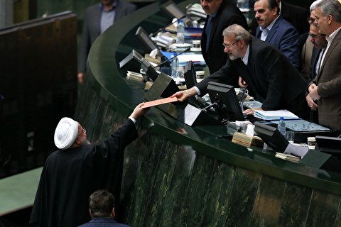 آیا امکان تدوین بودجه بدون نفت در اقتصاد ایران وجود دارد؟