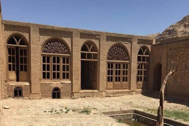 قلعه تاریخی «کنجانچم» مهران به بخش خصوصی واگذار می‌شود