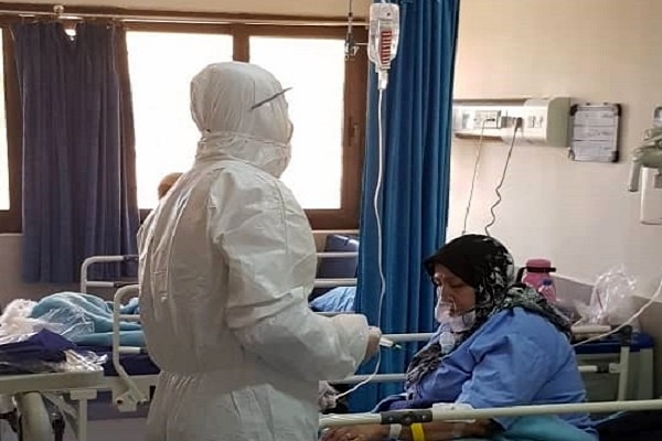 مادربزرگ ۱۰۲ سال زنجانی، کرونا را شکست داد