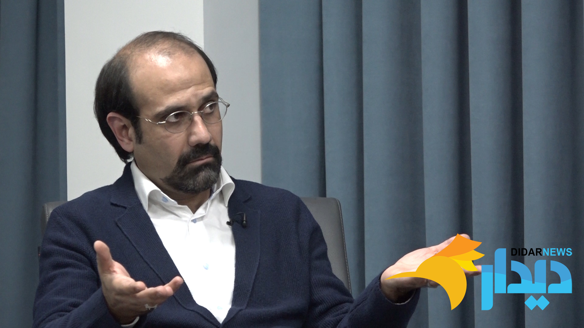 محمدمهدی مجاهدی: راه حل بحرانها بازگشت به عدالت است/ بی صدایی در آبان ۹۸ کر کننده است محمدمهدی مجاهدی: راه حل بحرانها بازگشت به عدالت است/ بی صدایی در آبان ۹۸ کر کننده است