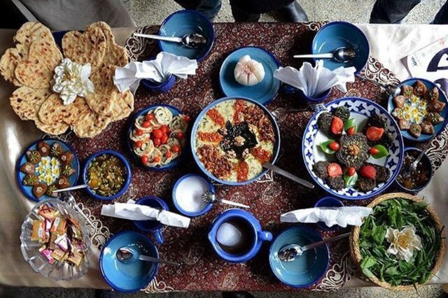 همکاری مشترک میراث و شهرداری در توسعه گردشگری غذا در یزد