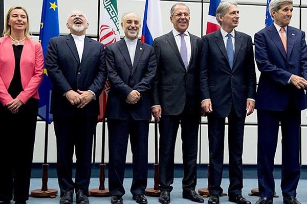 مشاور اقتصادی اتحادیه اروپا: احتمالا پرونده ایران به شورای امینت می‌رود/ زمان حال به ده ماه پیش از حمله به عراق شباهت دارد