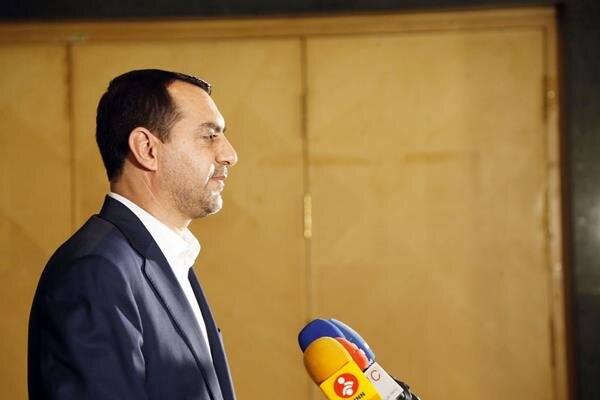 ارز ۴۲۰۰ تومان از محاسبات بودجه حذف میشود ارز ۴۲۰۰ تومان از محاسبات بودجه حذف میشود
