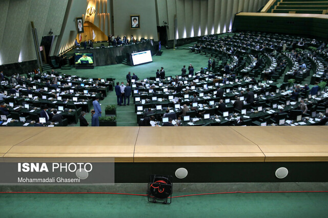 مخالفت مجلس با پیشنهاد تعیین نحوه اعتقاد کاندیدا‌های انتخابات ریاست جمهوری به ولایت فقیه