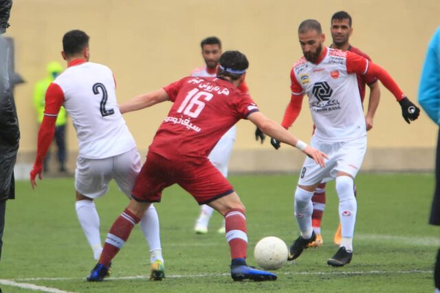 نساجی با زمین واترپلویی قائمشهر هم حریف پرسپولیس نشد
