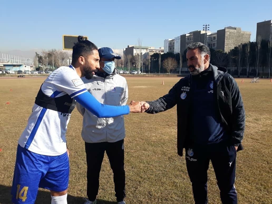 حاشیههای استقلال از هانی کُرده تا هایوب! حاشیههای استقلال از هانی کُرده تا هایوب!