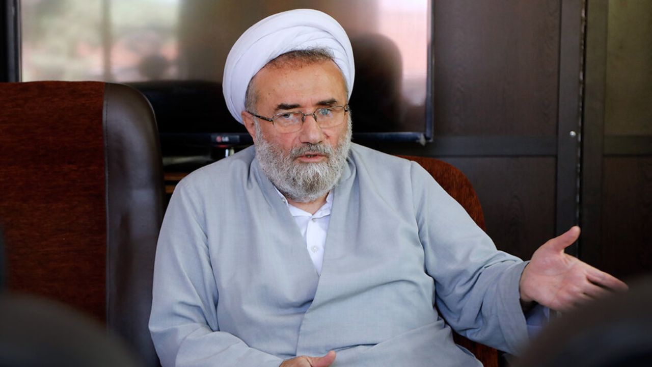 مسیح مهاجری خطاب به مسئولان کمیته امداد و بنیادمستضعفان: فکر میکنید فقر باید تا روز قیامت ادامه پیدا کند مسیح مهاجری خطاب به مسئولان کمیته امداد و بنیادمستضعفان: فکر میکنید فقر باید تا روز قیامت ادامه پیدا کند