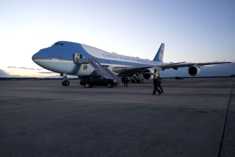 نفوذ یک ناشناس به محل نگهداری هواپیمای رییس جمهوری آمریکا