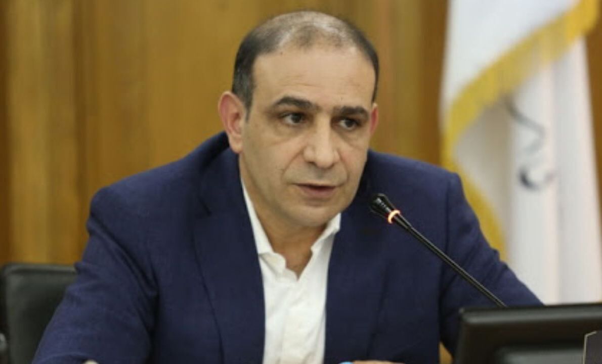 رییس کمیسون حمل و نقل شورای شهر تهران:پایتخت به سه هزار دستگاه اتوبوس جدید نیاز دارد رییس کمیسون حمل و نقل شورای شهر تهران:پایتخت به سه هزار دستگاه اتوبوس جدید نیاز دارد