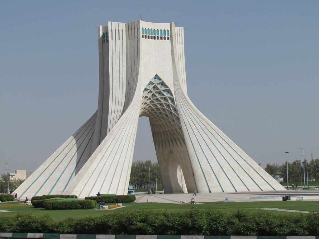 از تالاب انزلی تا میدان آزادی؛ سند این ارزشها چند؟ از تالاب انزلی تا میدان آزادی؛ سند این ارزشها چند؟