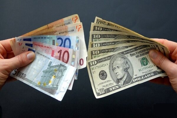بانک مرکزی اعلام کرد: جزئیات قیمت رسمی انواع ارز/ کاهش نرخ ۲۴ ارز