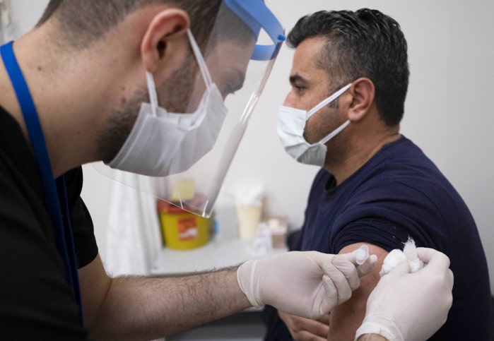 تولید واکسن‌های متعدد ایرانی کرونا؛ هزار و یک پرسش بی پاسخ