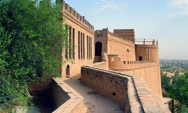 آثار تاریخی که مشعوفتان می کند؛ از دشت لوت تا مجموعه باستانی ساسانی ( نوروزی) آثار تاریخی که مشعوفتان می کند؛ از دشت لوت تا مجموعه باستانی ساسانی ( نوروزی)