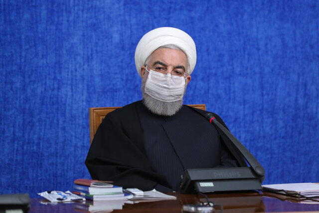 روحانی در جلسه ستاد ملی مدیریت بیماری کرونا:هر اندازه که بتوانیم واکسن تهیه می‌کنیم/بیشتر باید از مرز‌ها مراقبت شود