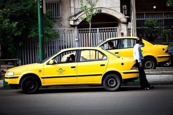 آغاز جنگ اعصاب بین مسافران و راننده تاکسیها؛ مقصر ستاد ملی مقابله با کرونا!/ افزایش چندباره کرایهها به بهانه کرونا