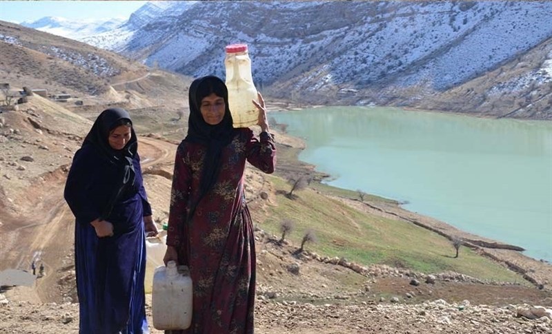 زنان در جستجوی آب، از سقط جنین تا بلعیدن توسط گاندو