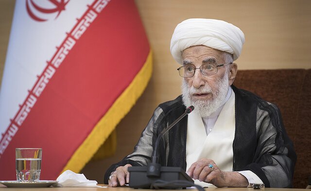آیتالله جنتی: نظارت ما بر روی نمایندگان دائمی است آیتالله جنتی: نظارت ما بر روی نمایندگان دائمی است