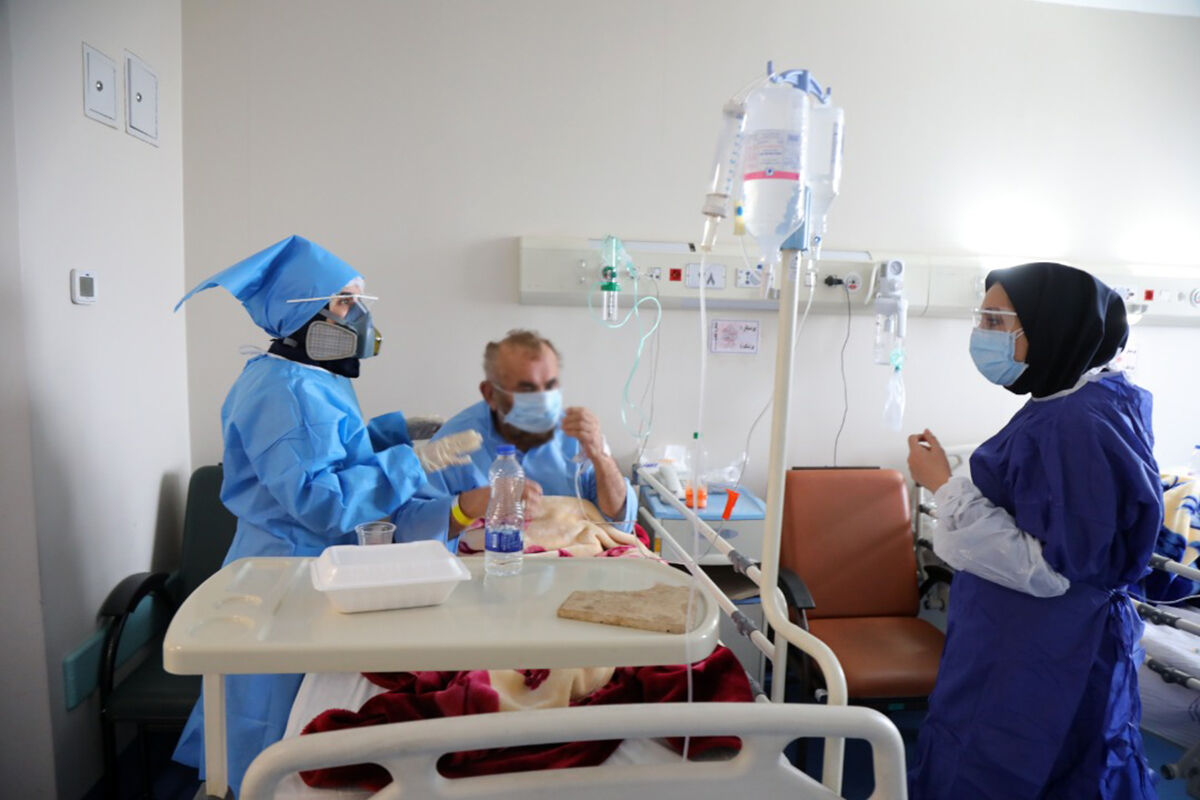 افزایش حقوق نیروهای شرکتی دانشگاههای علوم پزشکی؛ حقوق پرستاران، کادر اتاق عمل و بهیاران بالا رفت