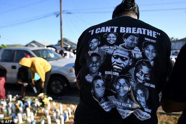 تظاهرات در لس‌آنجلس در پی کشته شدن جوانی سیاه‌پوست توسط پلیس