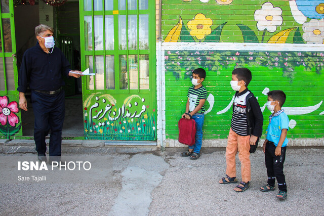 رییس دانشگاه علوم پزشکی مازندران: دانش آموزان مشکوک به کرونا حضوری به مدارس نیایند