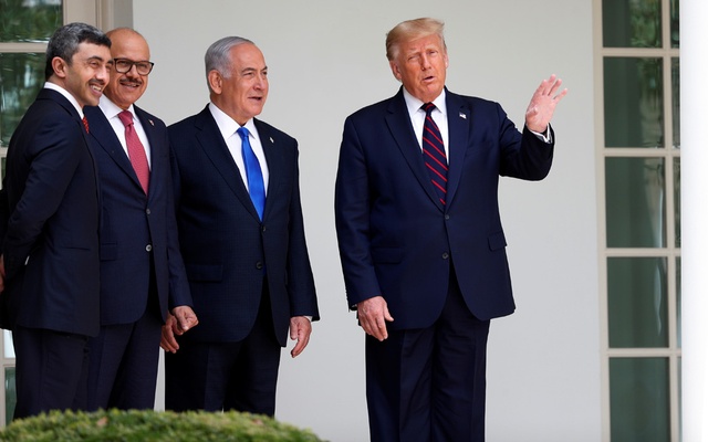 توافق صلح عرب‌ها و اسرائیل در کاخ سفید امضاء شد