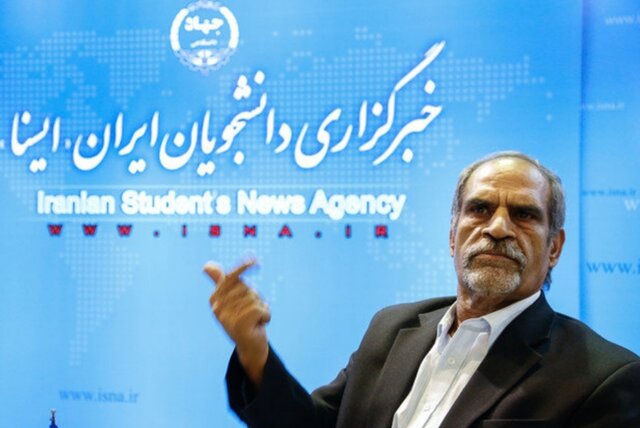 نعمت احمدی متهم اولین دادگاههای جرایم سیاسی نعمت احمدی متهم اولین دادگاههای جرایم سیاسی