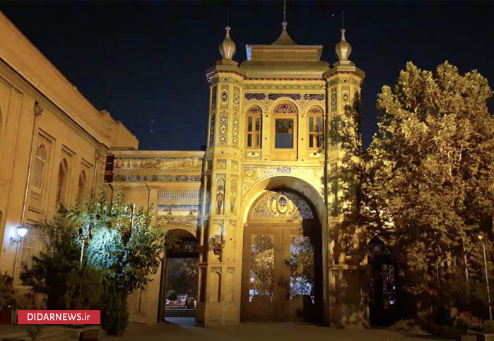 میانهی میدان مشق؛ تبلور عشق روبروی عمارت قزاقخانه میانهی میدان مشق؛ تبلور عشق روبروی عمارت قزاقخانه