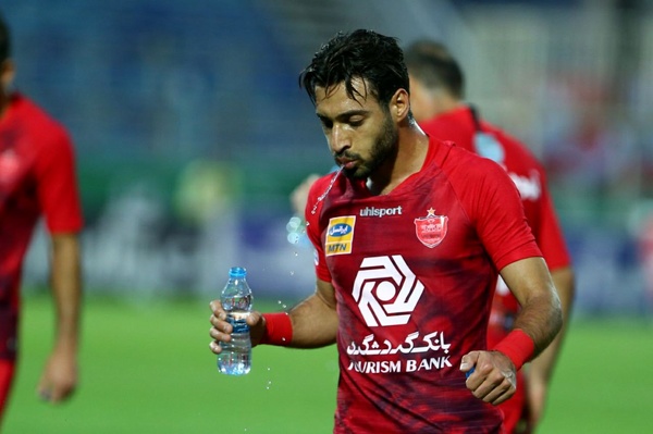 شجاع خلیل زاده در پرسپولیس ماندنی شد