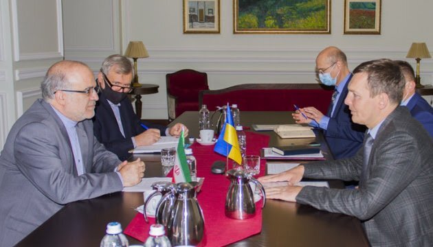 رایزنی سفیر ایران در کی‌یف با معاون وزیر خارجه اوکراین درباره سقوط هواپیمای اوکراینی