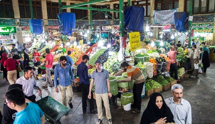 مرتضی افقه مساله کسری بودجه دولت را در گفتگویی تحلیل کرد؛دولت چطور دست در جیب مردم می‌کند؟