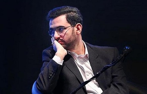 آذری جهرمی: نه موقع انسداد تلگرامو نه برای رفع فیلتر نظر ما را خواستند