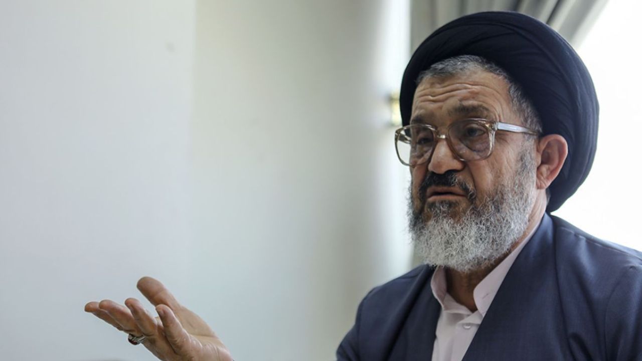 عضو جامعه روحانیت مبارز: شورای نگهبان فقط خلاف شرع و قانون را مد نظر قرار ندهد و به نظرات کارشناسان هم دقت کند عضو جامعه روحانیت مبارز: شورای نگهبان فقط خلاف شرع و قانون را مد نظر قرار ندهد و به نظرات کارشناسان هم دقت کند