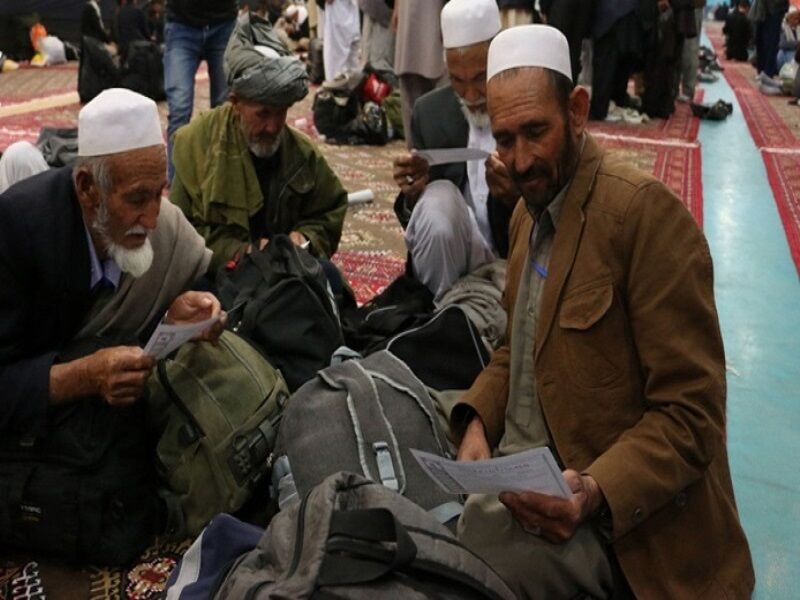 تمدید پروانه کار اتباع خارجی بدون نیاز به مراجعه حضوری تمدید پروانه کار اتباع خارجی بدون نیاز به مراجعه حضوری