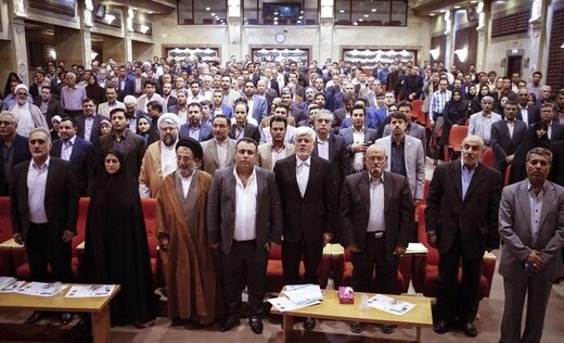 اصلاح طلبان با تابلوی ۸۴ می آیند یا با تابلوی ۹۲؟