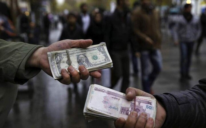 کاهش نرخ دلار 