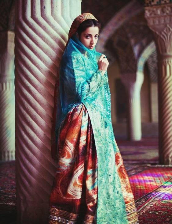 سی ان ان منتشر کرد: دختر شیرازی یکی از زیباترین دختران جهان (عکس)