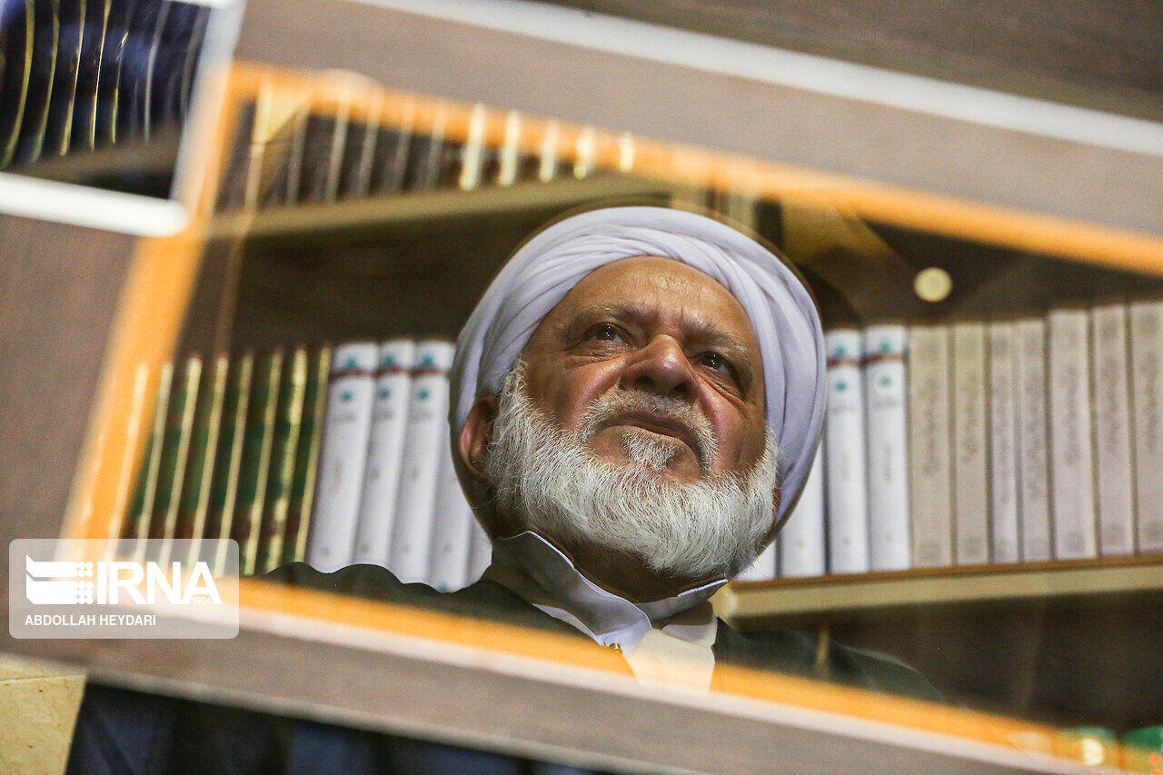 خط‌کشی و تقسیم‌بندی‌های سیاسی نباید مانع وحدت و انسجام ملی شود 