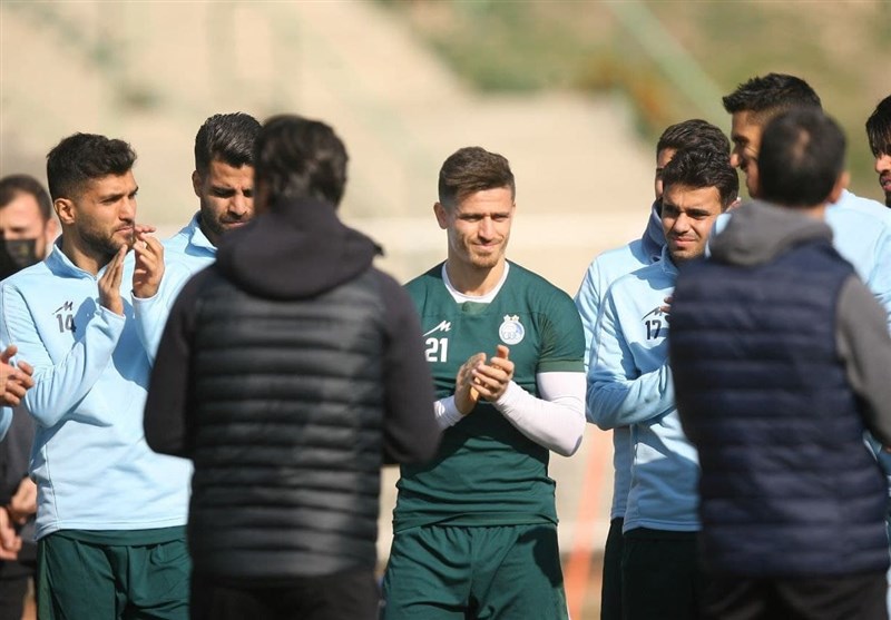 تمرین شاداب آبیها پس از حفظ صدرنشینی +تصاویر تمرین شاداب آبیها پس از حفظ صدرنشینی +تصاویر