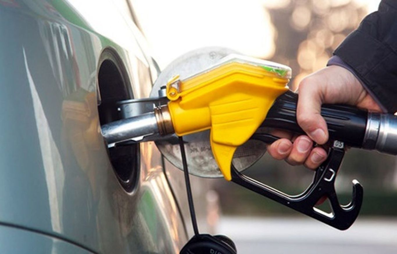 اجرای سهمیه‌بندی جدید بنزین از ۱۰ روز دیگر