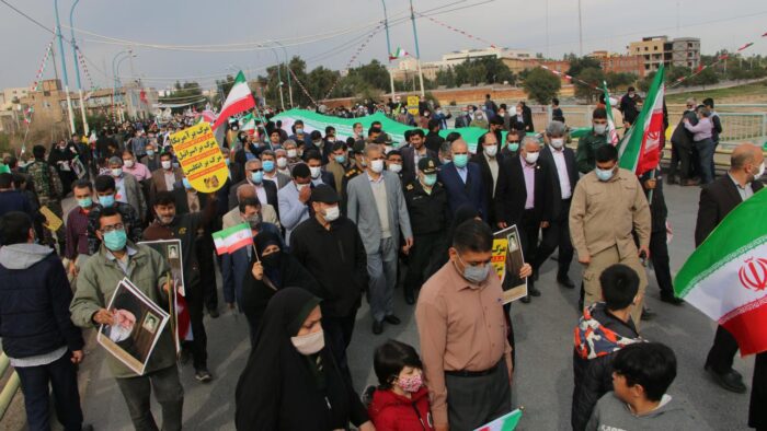 راهپیمایی ۲۲ بهمن با حضور استاندار خوزستان و شرکت حماسی مردم آگاه و همیشه در صحنه اهواز برگزار شد