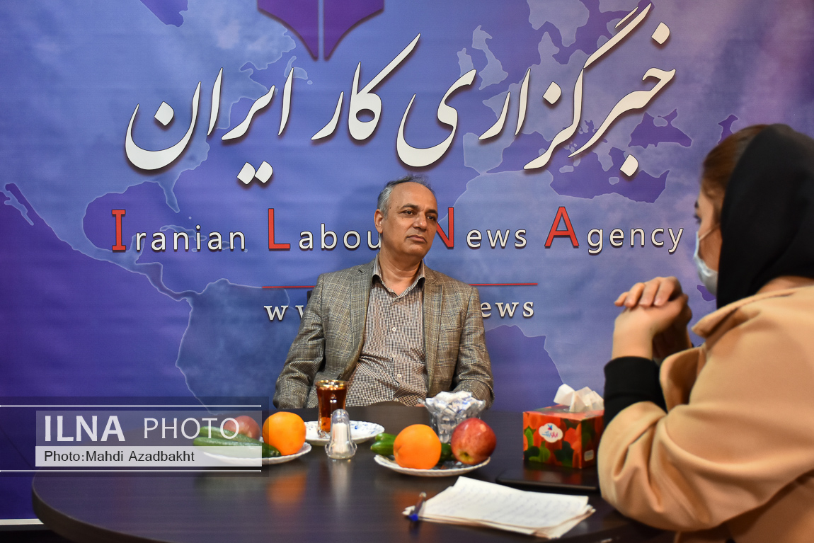 زیدآبادی: برخی نان شعار عدم مذاکره با آمریکا را می‌خورند